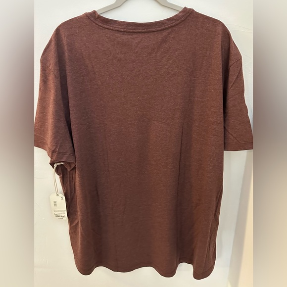 MUTUAL WEAVE Men’s Casual V-Neck Short Sleeved Shirt
Size XXL NWT - Picture 4 of 7